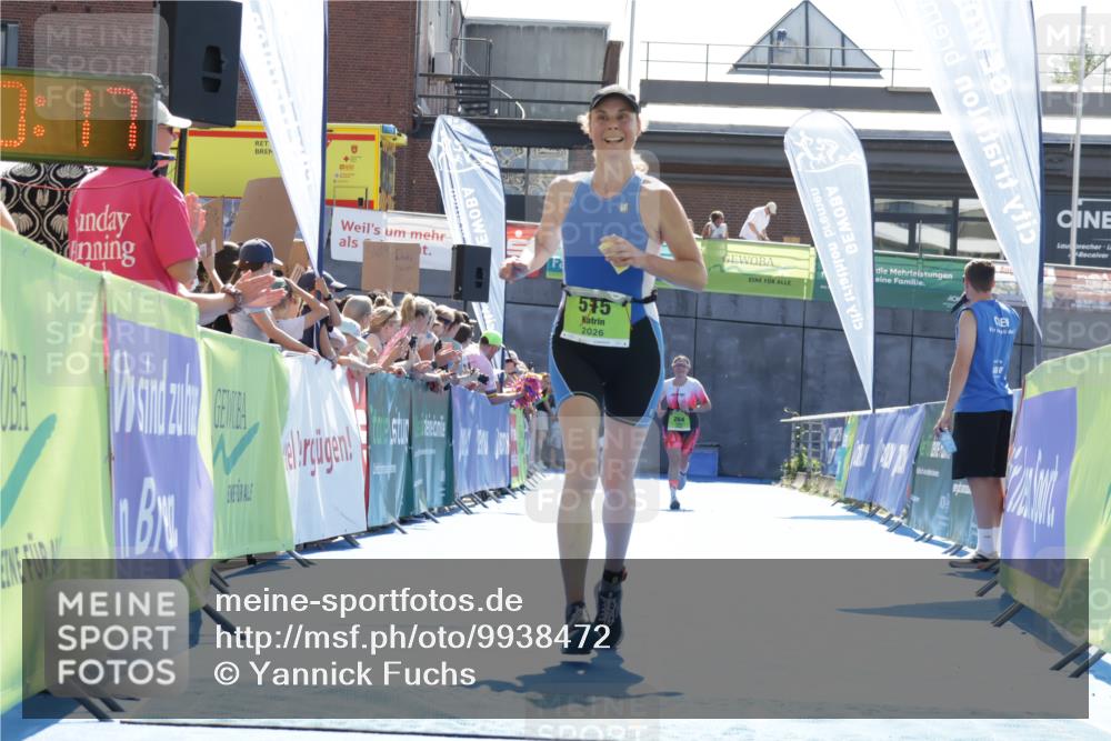 09.08.2026 - GEWOBA Citytriathlon Bremen Yannick Fuchs http://msf.ph/oto/9938472 09.08.2026 15:26:40 Ziel 389, 394, 515 meine-sportfotos.de