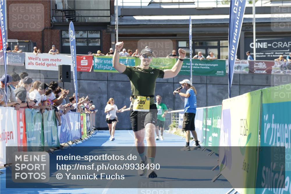 09.08.2026 - GEWOBA Citytriathlon Bremen Yannick Fuchs http://msf.ph/oto/9938490 09.08.2026 11:42:45 Ziel 305, 504 meine-sportfotos.de