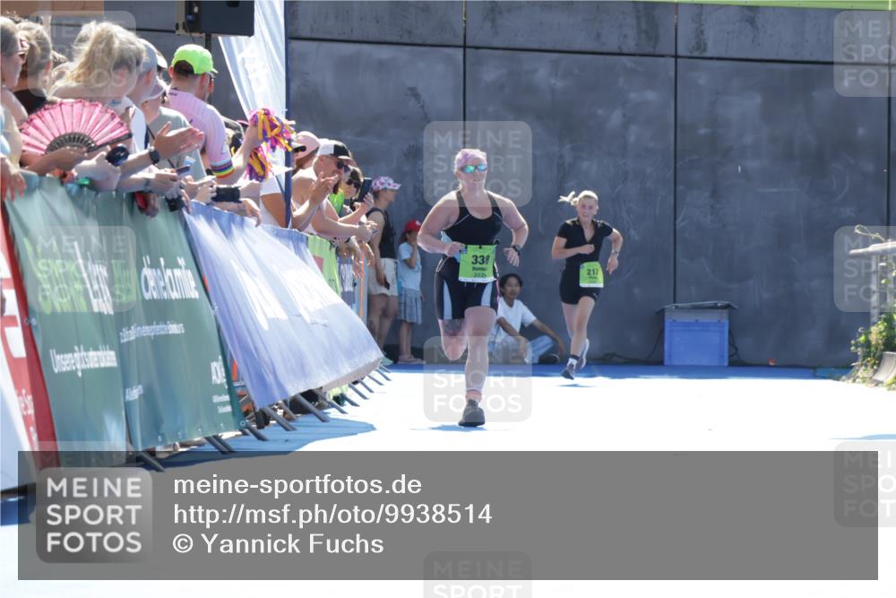 09.08.2026 - GEWOBA Citytriathlon Bremen Yannick Fuchs http://msf.ph/oto/9938514 09.08.2026 15:26:56 Ziel 338 meine-sportfotos.de