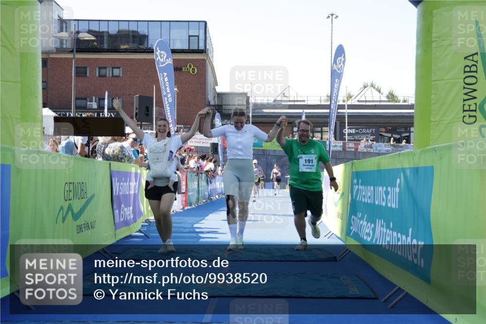 09.08.2026 - GEWOBA Citytriathlon Bremen Yannick Fuchs http://msf.ph/oto/9938520 09.08.2026 11:42:53 Ziel 67, 509 meine-sportfotos.de