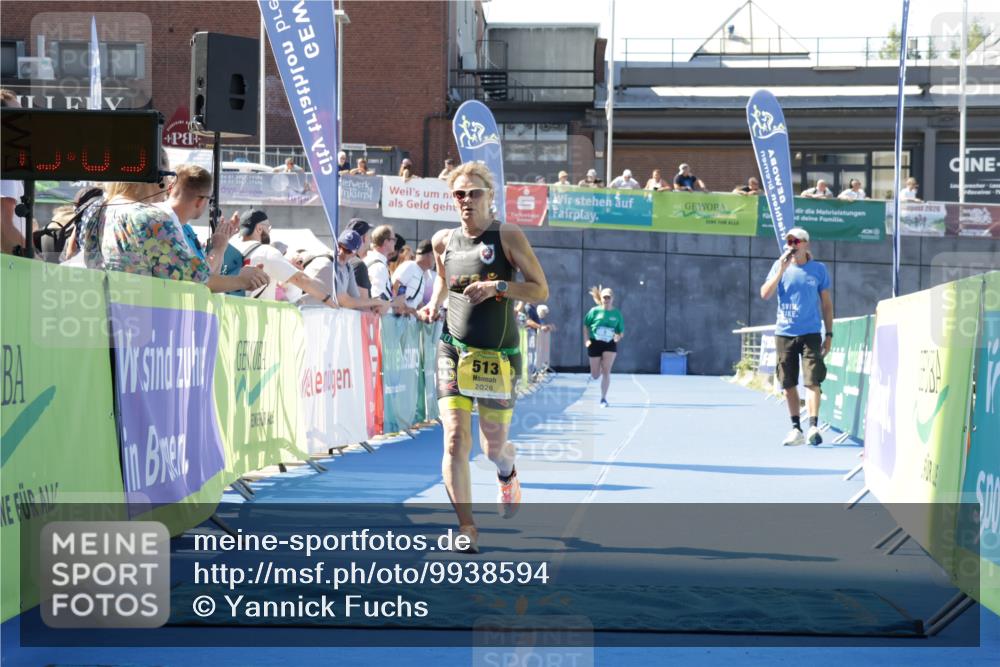 09.08.2026 - GEWOBA Citytriathlon Bremen Yannick Fuchs http://msf.ph/oto/9938594 09.08.2026 11:43:08 Ziel 5, 513 meine-sportfotos.de