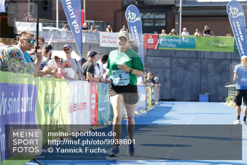09.08.2026 - GEWOBA Citytriathlon Bremen Yannick Fuchs http://msf.ph/oto/9938601 09.08.2026 11:43:12 Ziel 5, 513 meine-sportfotos.de