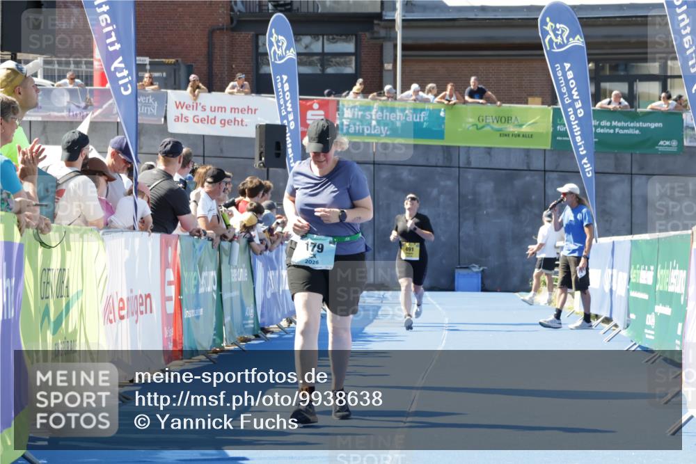 09.08.2026 - GEWOBA Citytriathlon Bremen Yannick Fuchs http://msf.ph/oto/9938638 09.08.2026 11:43:34 Ziel 179, 491 meine-sportfotos.de