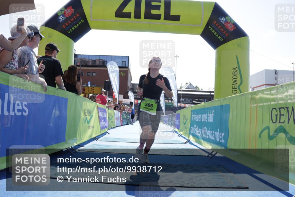 09.08.2026 - GEWOBA Citytriathlon Bremen Yannick Fuchs http://msf.ph/oto/9938712 09.08.2026 15:28:28 Ziel 306 meine-sportfotos.de