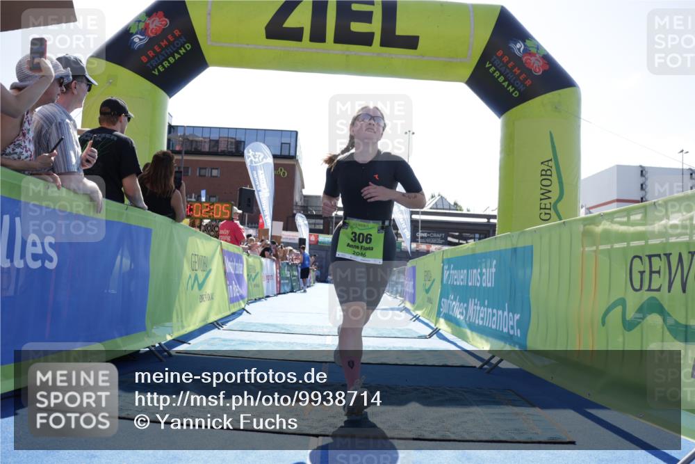 09.08.2026 - GEWOBA Citytriathlon Bremen Yannick Fuchs http://msf.ph/oto/9938714 09.08.2026 15:28:28 Ziel 306 meine-sportfotos.de