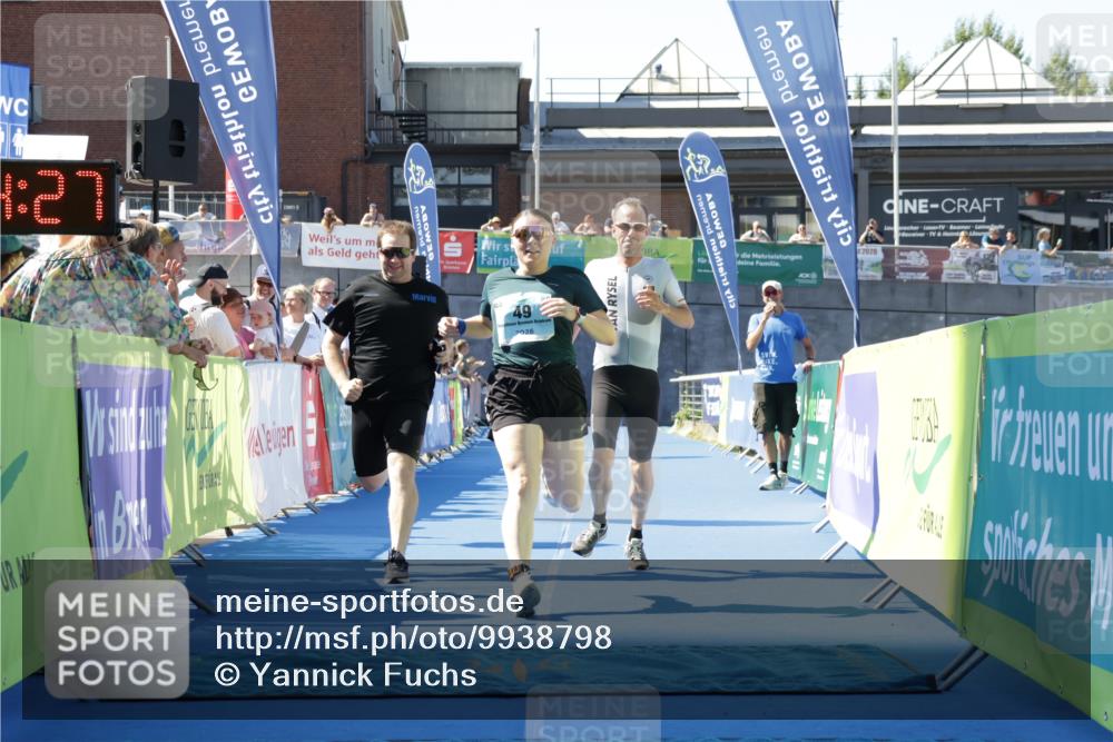 09.08.2026 - GEWOBA Citytriathlon Bremen Yannick Fuchs http://msf.ph/oto/9938798 09.08.2026 11:44:31 Ziel 49, 197 meine-sportfotos.de