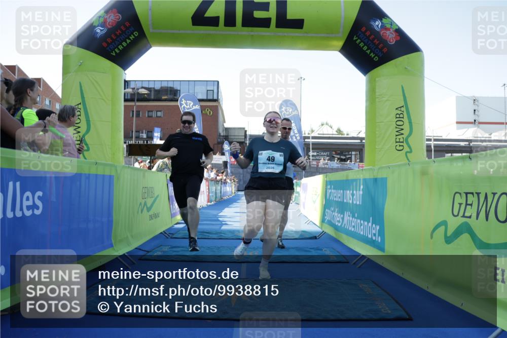 09.08.2026 - GEWOBA Citytriathlon Bremen Yannick Fuchs http://msf.ph/oto/9938815 09.08.2026 11:44:32 Ziel 49 meine-sportfotos.de