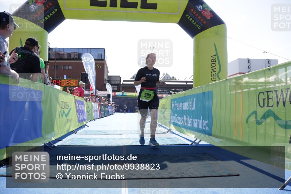 09.08.2026 - GEWOBA Citytriathlon Bremen Yannick Fuchs http://msf.ph/oto/9938823 09.08.2026 15:29:13 Ziel 480 meine-sportfotos.de