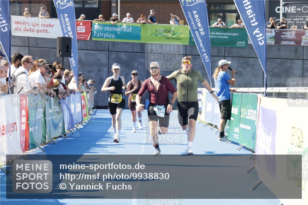 09.08.2026 - GEWOBA Citytriathlon Bremen Yannick Fuchs http://msf.ph/oto/9938830 09.08.2026 11:45:01 Ziel 161, 451, 471 meine-sportfotos.de