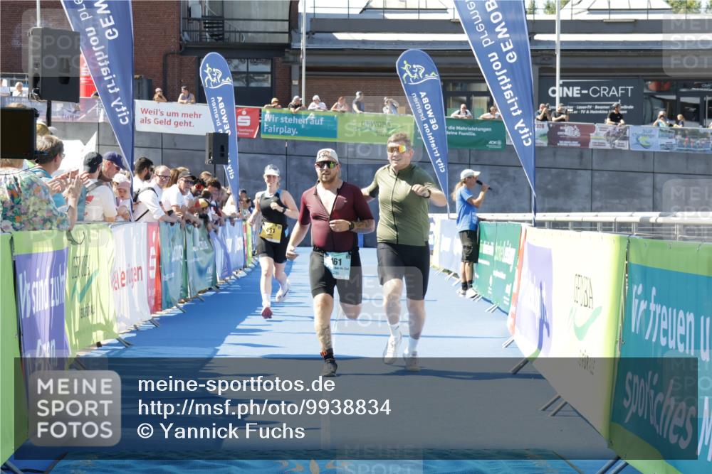 09.08.2026 - GEWOBA Citytriathlon Bremen Yannick Fuchs http://msf.ph/oto/9938834 09.08.2026 11:45:03 Ziel 161, 451, 471 meine-sportfotos.de