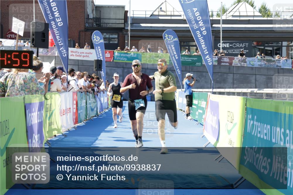 09.08.2026 - GEWOBA Citytriathlon Bremen Yannick Fuchs http://msf.ph/oto/9938837 09.08.2026 11:45:03 Ziel 161, 451, 471 meine-sportfotos.de