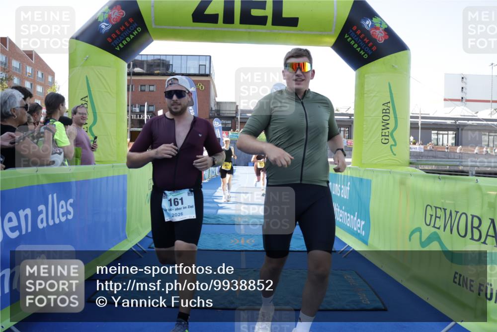 09.08.2026 - GEWOBA Citytriathlon Bremen Yannick Fuchs http://msf.ph/oto/9938852 09.08.2026 11:45:05 Ziel 161, 451, 471 meine-sportfotos.de