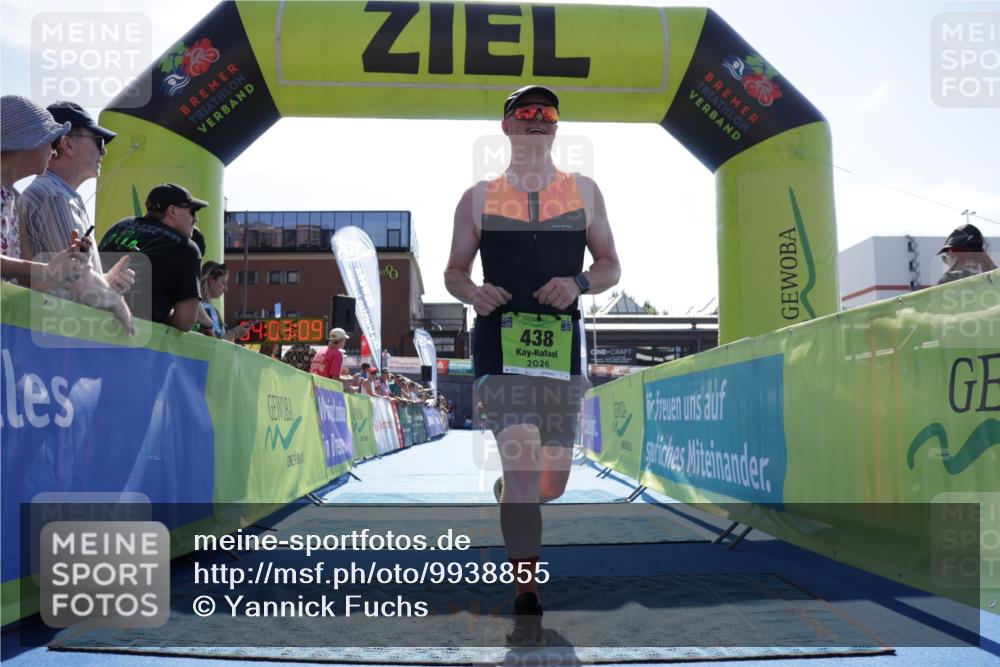 09.08.2026 - GEWOBA Citytriathlon Bremen Yannick Fuchs http://msf.ph/oto/9938855 09.08.2026 15:29:32 Ziel 438 meine-sportfotos.de