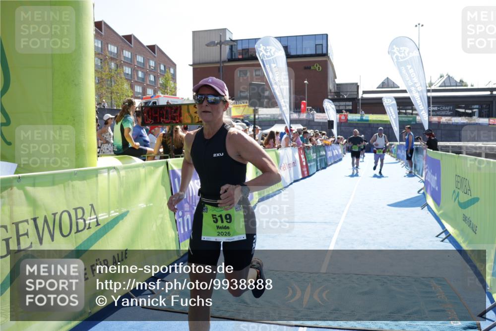 09.08.2026 - GEWOBA Citytriathlon Bremen Yannick Fuchs http://msf.ph/oto/9938888 09.08.2026 15:29:51 Ziel 111, 418, 519 meine-sportfotos.de