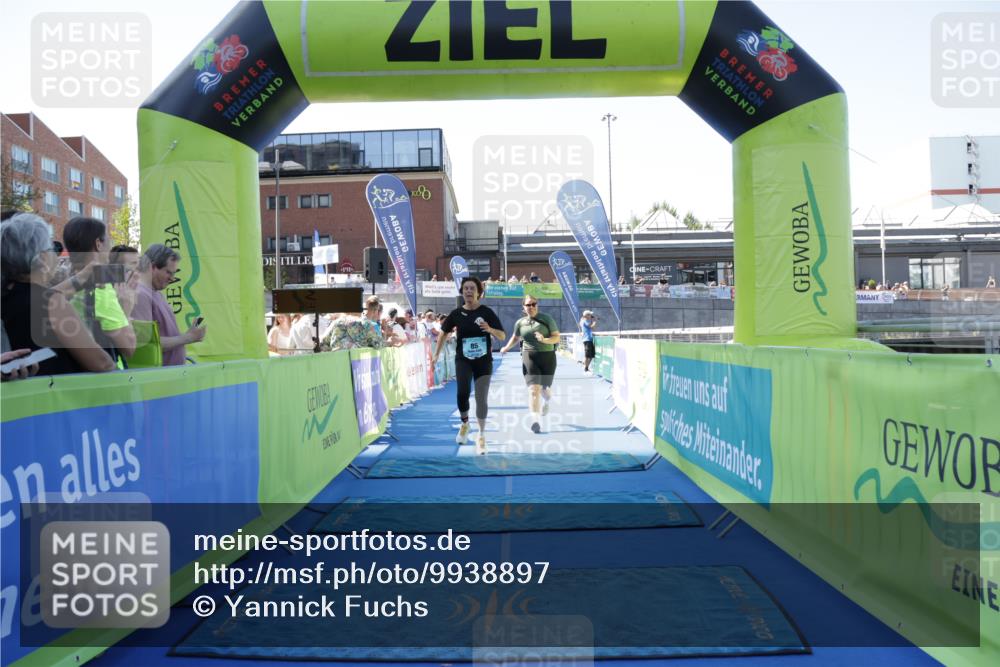 09.08.2026 - GEWOBA Citytriathlon Bremen Yannick Fuchs http://msf.ph/oto/9938897 09.08.2026 11:45:29 Ziel 85, 444 meine-sportfotos.de