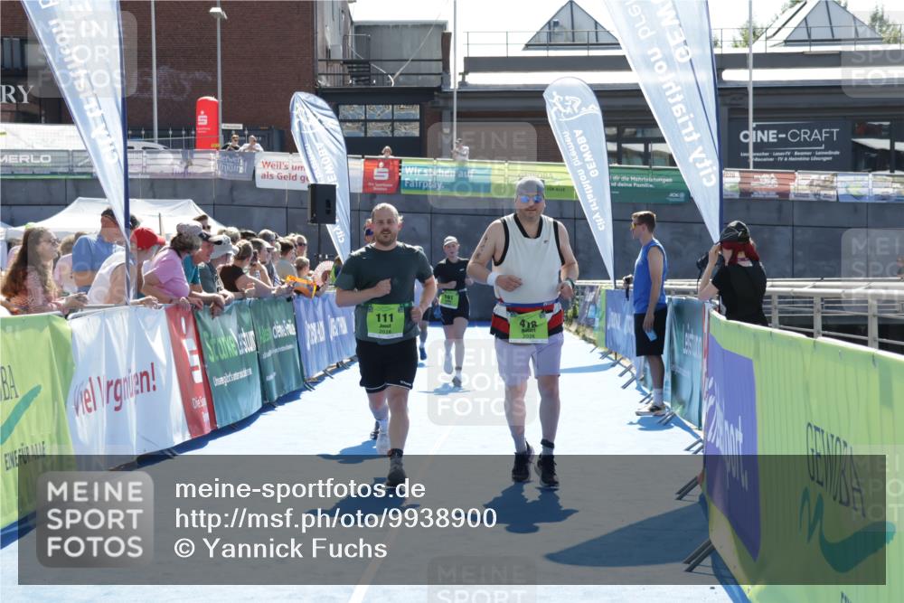 09.08.2026 - GEWOBA Citytriathlon Bremen Yannick Fuchs http://msf.ph/oto/9938900 09.08.2026 15:29:53 Ziel 90, 111, 418, 519 meine-sportfotos.de