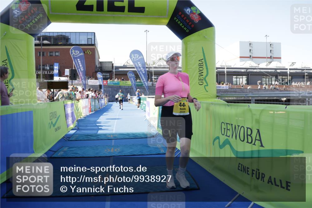 09.08.2026 - GEWOBA Citytriathlon Bremen Yannick Fuchs http://msf.ph/oto/9938927 09.08.2026 11:45:34 Ziel 361, 444 meine-sportfotos.de