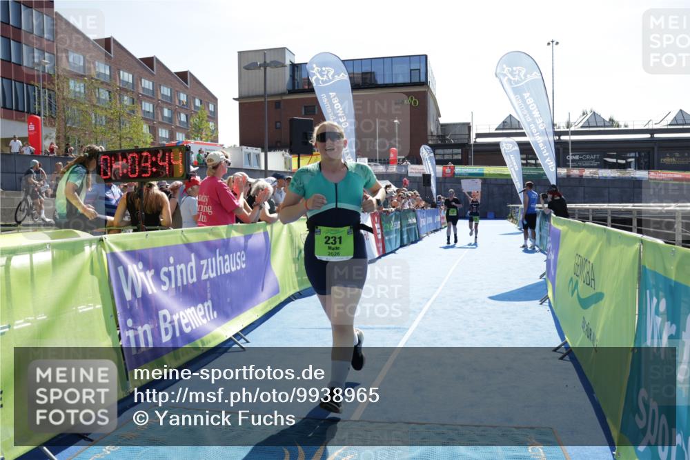 09.08.2026 - GEWOBA Citytriathlon Bremen Yannick Fuchs http://msf.ph/oto/9938965 09.08.2026 15:30:07 Ziel 231, 326, 330 meine-sportfotos.de