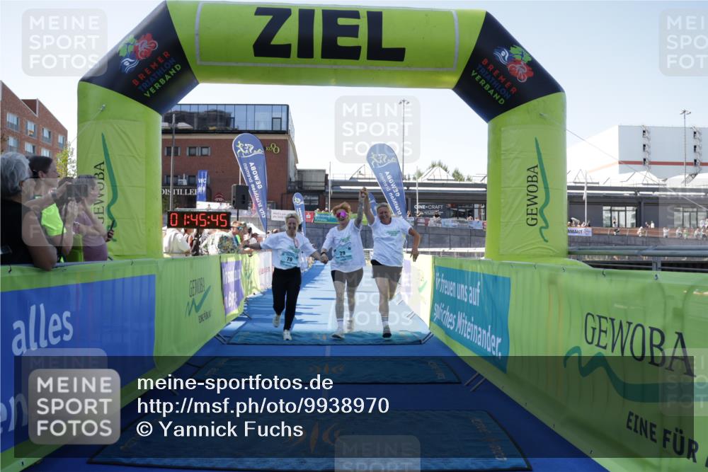 09.08.2026 - GEWOBA Citytriathlon Bremen Yannick Fuchs http://msf.ph/oto/9938970 09.08.2026 11:45:49 Ziel 79 meine-sportfotos.de