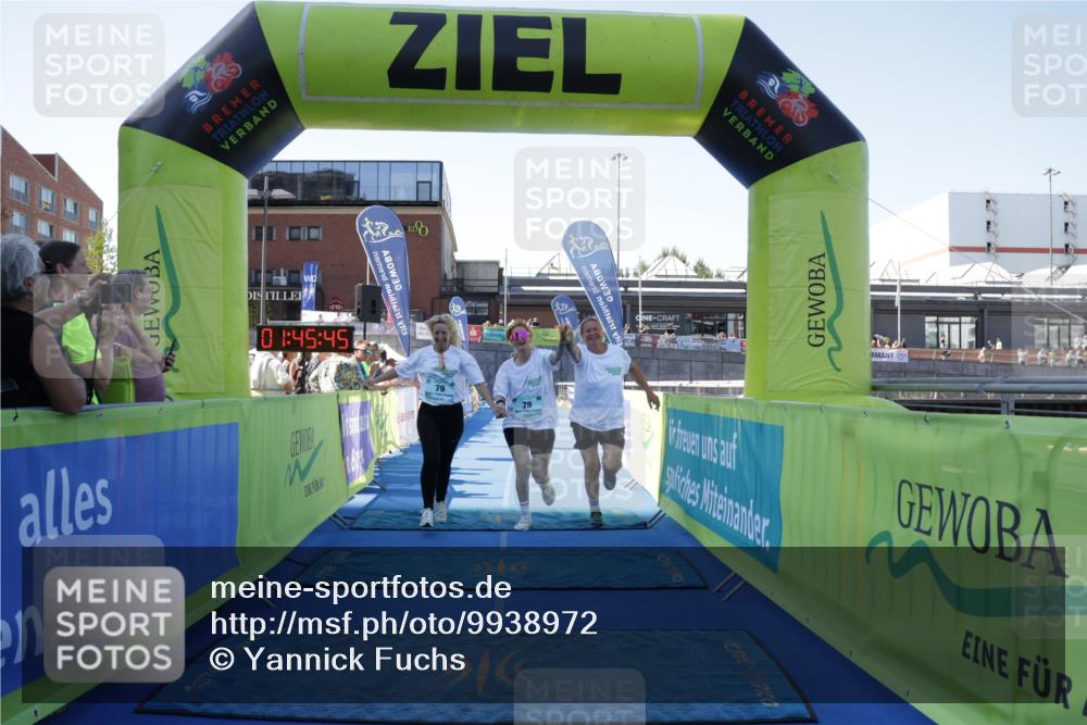 09.08.2026 - GEWOBA Citytriathlon Bremen Yannick Fuchs http://msf.ph/oto/9938972 09.08.2026 11:45:49 Ziel 79 meine-sportfotos.de