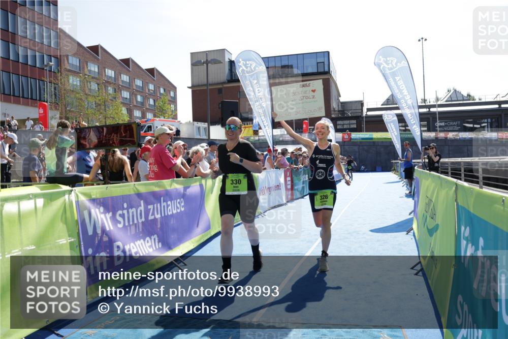 09.08.2026 - GEWOBA Citytriathlon Bremen Yannick Fuchs http://msf.ph/oto/9938993 09.08.2026 15:30:11 Ziel 231, 326, 330 meine-sportfotos.de
