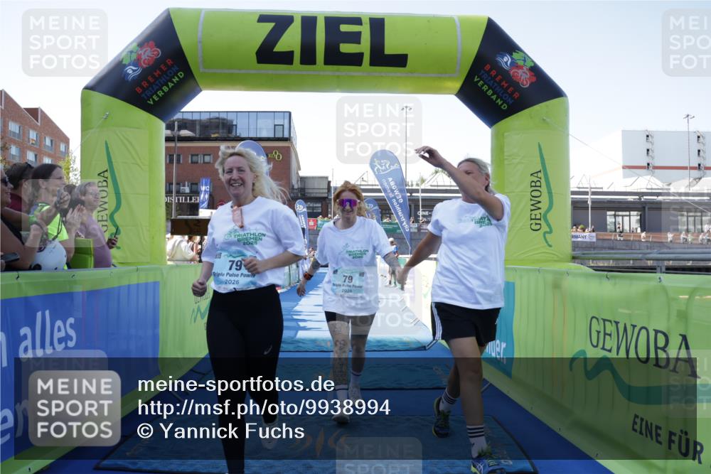 09.08.2026 - GEWOBA Citytriathlon Bremen Yannick Fuchs http://msf.ph/oto/9938994 09.08.2026 11:45:50 Ziel 79 meine-sportfotos.de