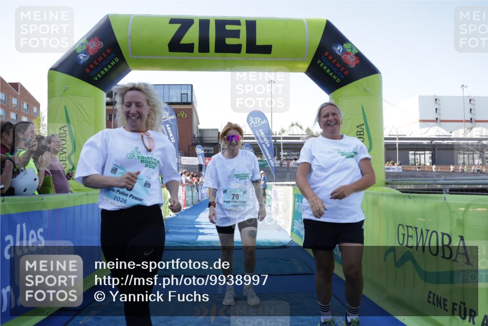 09.08.2026 - GEWOBA Citytriathlon Bremen Yannick Fuchs http://msf.ph/oto/9938997 09.08.2026 11:45:51 Ziel 79 meine-sportfotos.de