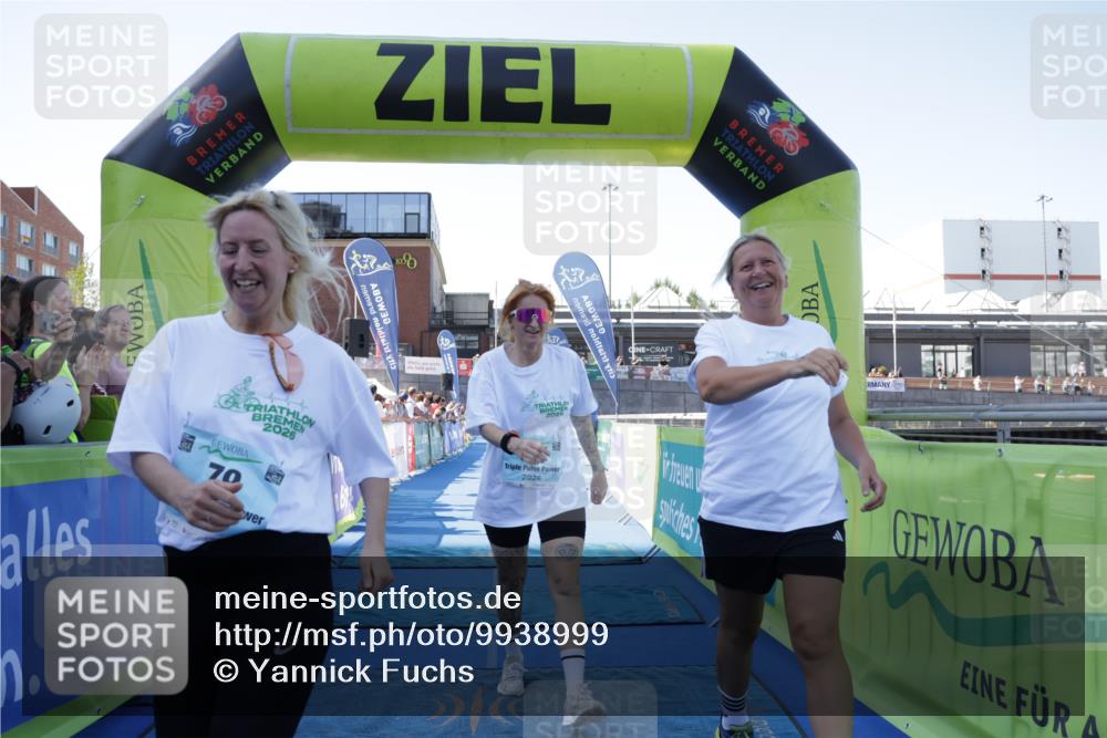 09.08.2026 - GEWOBA Citytriathlon Bremen Yannick Fuchs http://msf.ph/oto/9938999 09.08.2026 11:45:51 Ziel 79 meine-sportfotos.de
