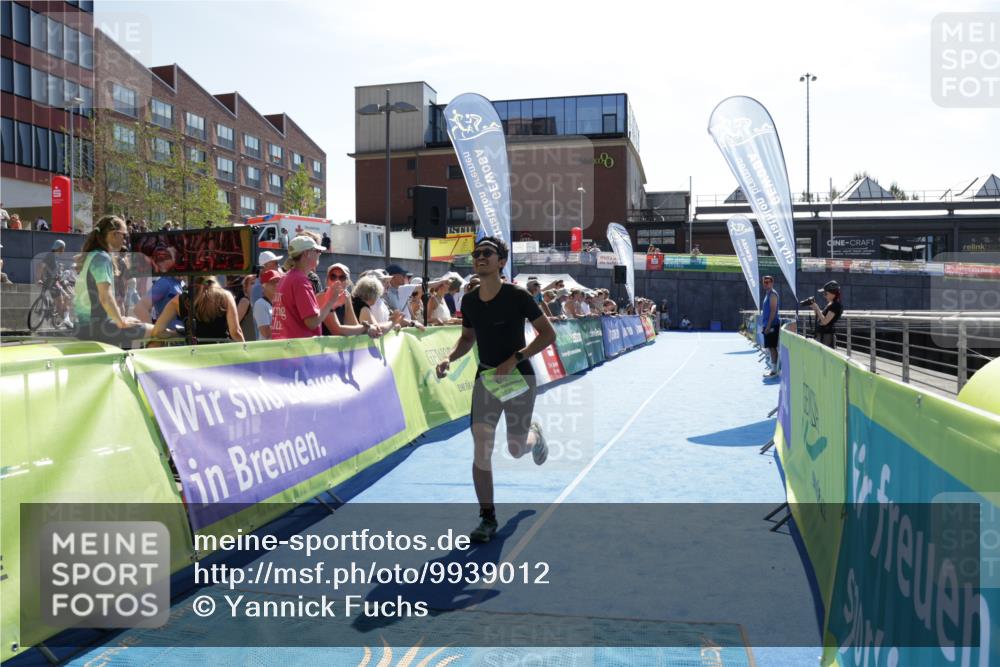 09.08.2026 - GEWOBA Citytriathlon Bremen Yannick Fuchs http://msf.ph/oto/9939012 09.08.2026 15:30:19 Ziel 61 meine-sportfotos.de