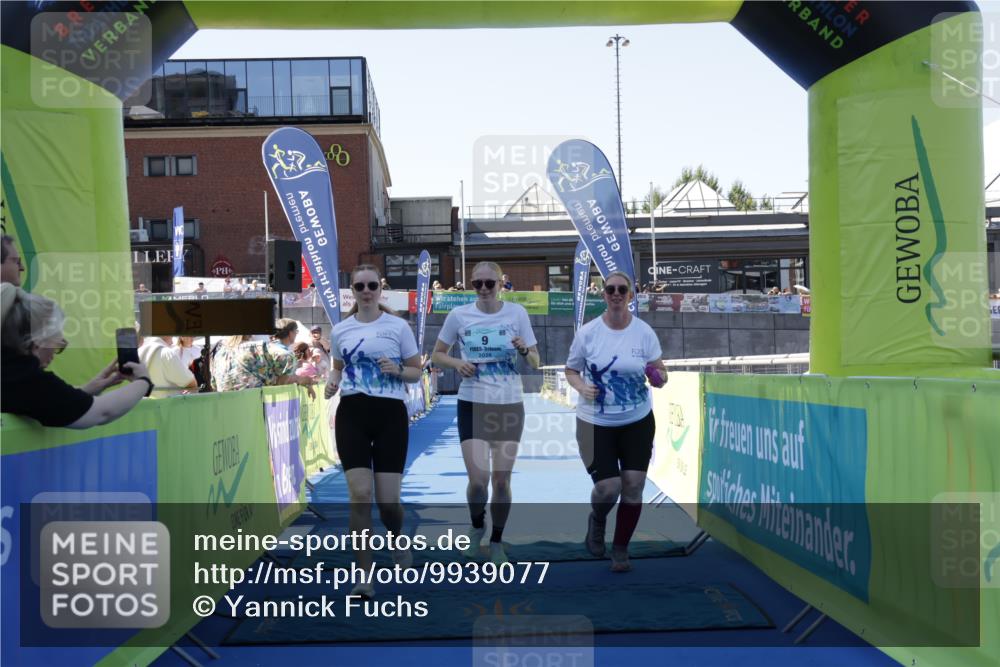 09.08.2026 - GEWOBA Citytriathlon Bremen Yannick Fuchs http://msf.ph/oto/9939077 09.08.2026 11:47:20 Ziel 9 meine-sportfotos.de