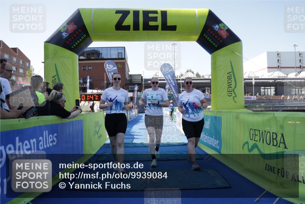 09.08.2026 - GEWOBA Citytriathlon Bremen Yannick Fuchs http://msf.ph/oto/9939084 09.08.2026 11:47:21 Ziel 9 meine-sportfotos.de