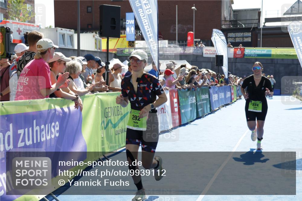 09.08.2026 - GEWOBA Citytriathlon Bremen Yannick Fuchs http://msf.ph/oto/9939112 09.08.2026 15:30:55 Ziel 224, 292, 452 meine-sportfotos.de