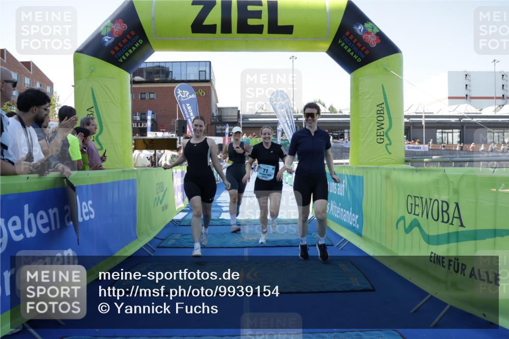 09.08.2026 - GEWOBA Citytriathlon Bremen Yannick Fuchs http://msf.ph/oto/9939154 09.08.2026 11:47:47 Ziel 71, 469 meine-sportfotos.de
