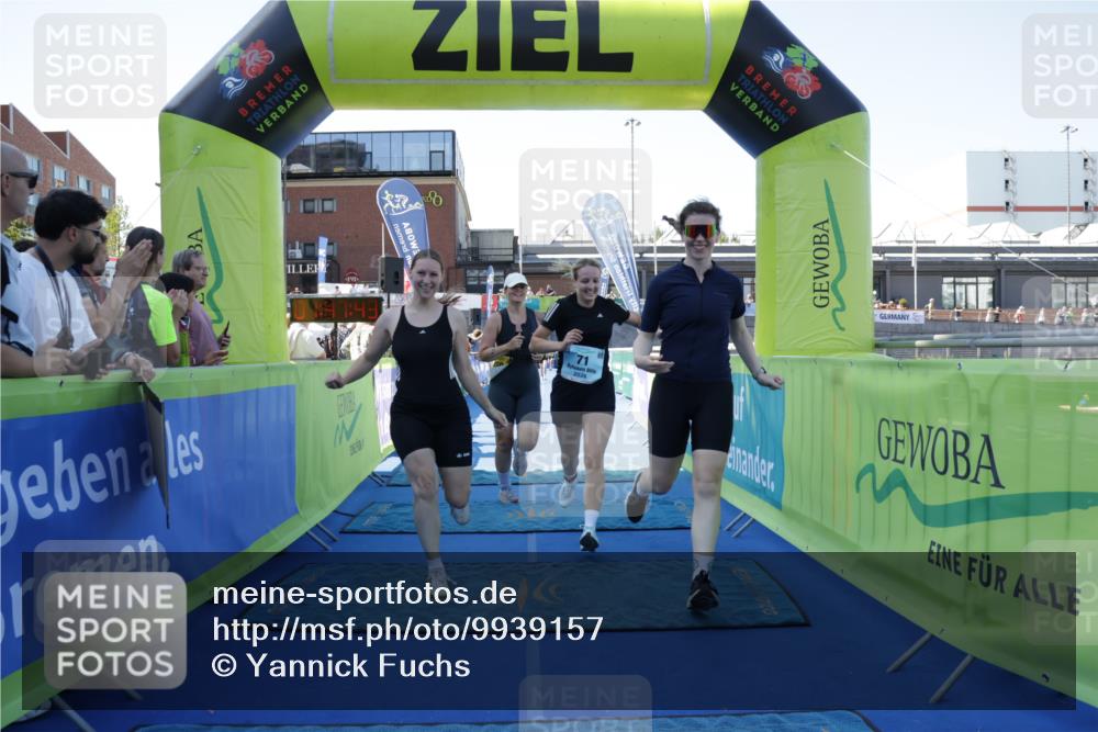 09.08.2026 - GEWOBA Citytriathlon Bremen Yannick Fuchs http://msf.ph/oto/9939157 09.08.2026 11:47:47 Ziel 71, 469 meine-sportfotos.de