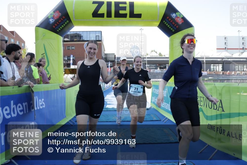 09.08.2026 - GEWOBA Citytriathlon Bremen Yannick Fuchs http://msf.ph/oto/9939163 09.08.2026 11:47:48 Ziel 71, 469 meine-sportfotos.de