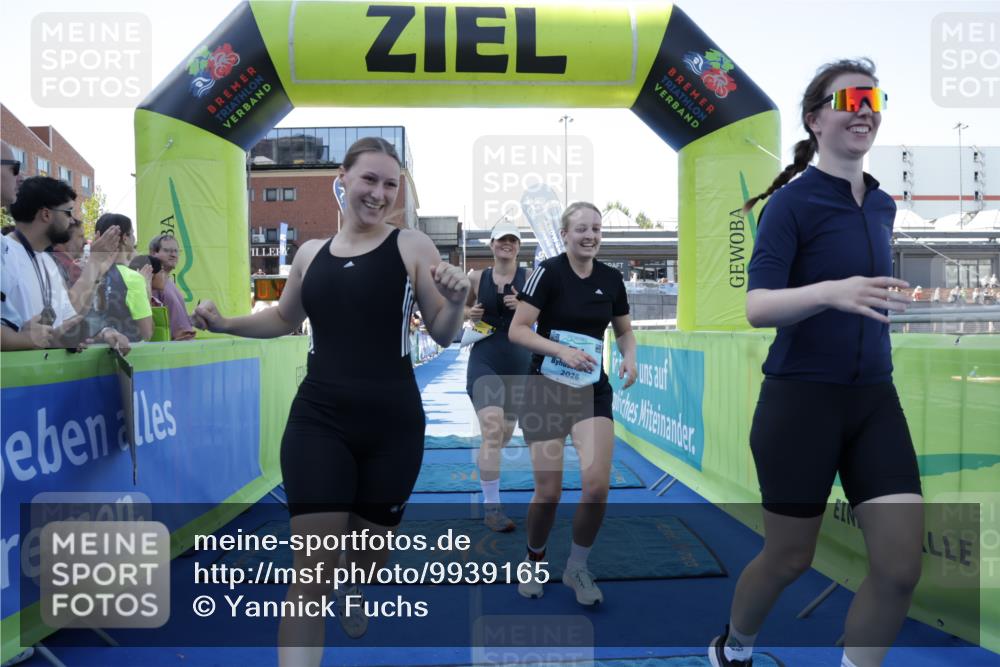 09.08.2026 - GEWOBA Citytriathlon Bremen Yannick Fuchs http://msf.ph/oto/9939165 09.08.2026 11:47:48 Ziel 71, 469 meine-sportfotos.de
