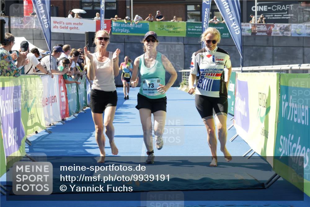 09.08.2026 - GEWOBA Citytriathlon Bremen Yannick Fuchs http://msf.ph/oto/9939191 09.08.2026 11:47:54 Ziel 73 meine-sportfotos.de