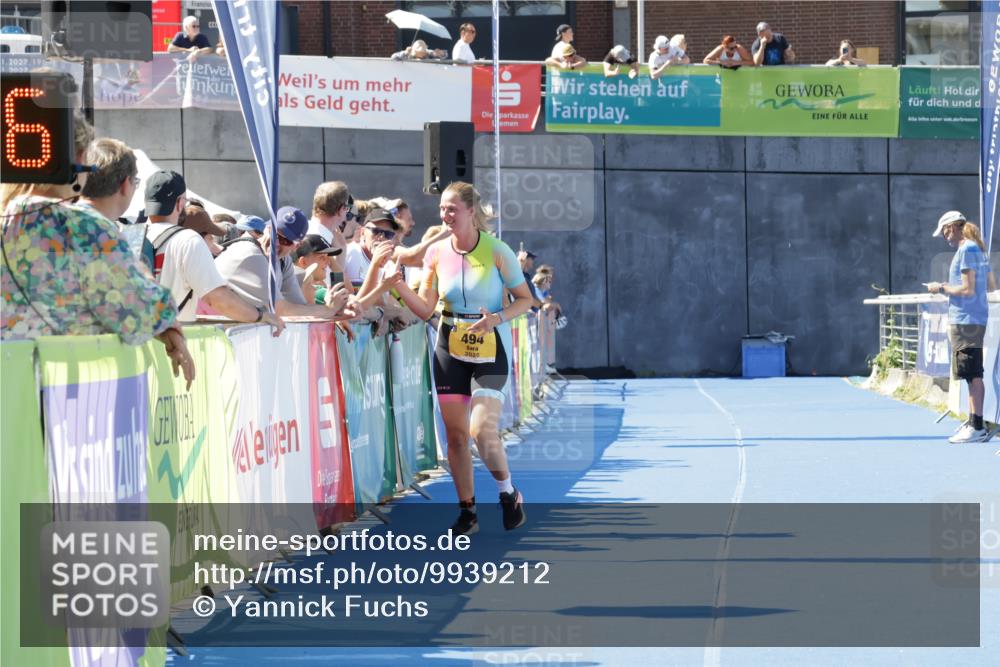 09.08.2026 - GEWOBA Citytriathlon Bremen Yannick Fuchs http://msf.ph/oto/9939212 09.08.2026 11:48:00 Ziel 494 meine-sportfotos.de