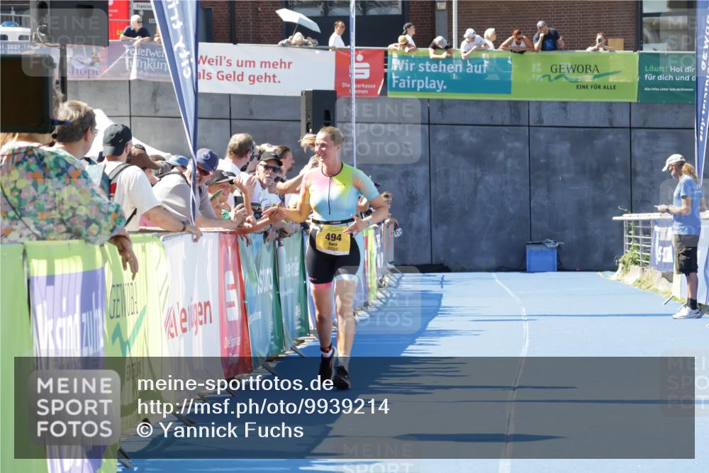 09.08.2026 - GEWOBA Citytriathlon Bremen Yannick Fuchs http://msf.ph/oto/9939214 09.08.2026 11:48:00 Ziel 494 meine-sportfotos.de