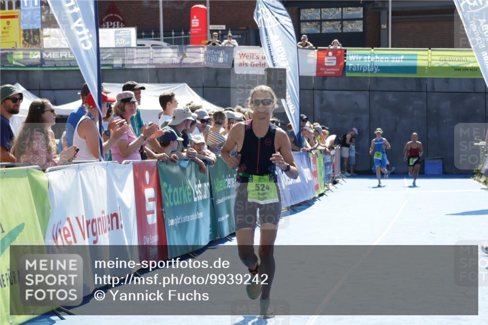 09.08.2026 - GEWOBA Citytriathlon Bremen Yannick Fuchs http://msf.ph/oto/9939242 09.08.2026 15:31:29 Ziel 340, 524 meine-sportfotos.de