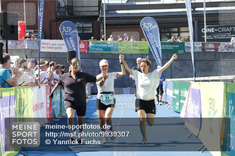 09.08.2026 - GEWOBA Citytriathlon Bremen Yannick Fuchs http://msf.ph/oto/9939307 09.08.2026 11:48:25 Ziel 77, 412 meine-sportfotos.de
