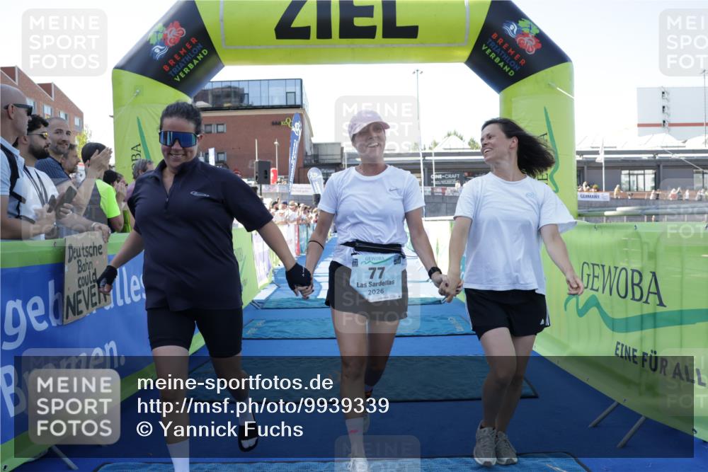09.08.2026 - GEWOBA Citytriathlon Bremen Yannick Fuchs http://msf.ph/oto/9939339 09.08.2026 11:48:28 Ziel 77, 412 meine-sportfotos.de