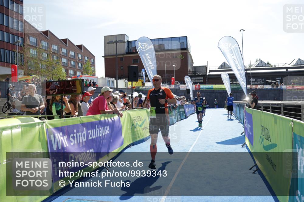 09.08.2026 - GEWOBA Citytriathlon Bremen Yannick Fuchs http://msf.ph/oto/9939343 09.08.2026 15:32:01 Ziel 381, 419, 476, 489 meine-sportfotos.de