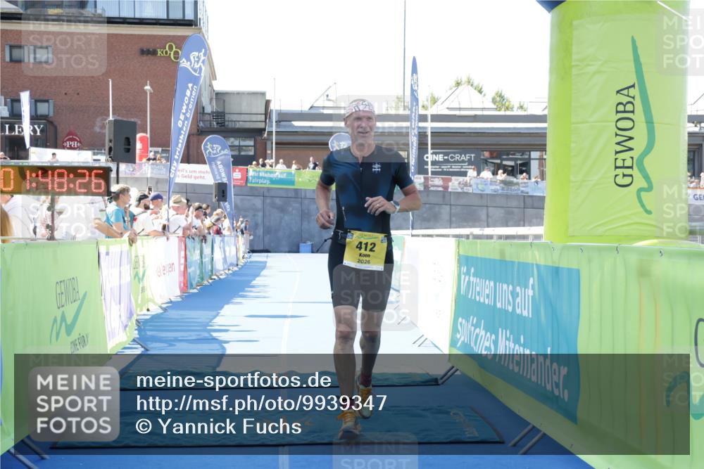 09.08.2026 - GEWOBA Citytriathlon Bremen Yannick Fuchs http://msf.ph/oto/9939347 09.08.2026 11:48:30 Ziel 77, 412 meine-sportfotos.de