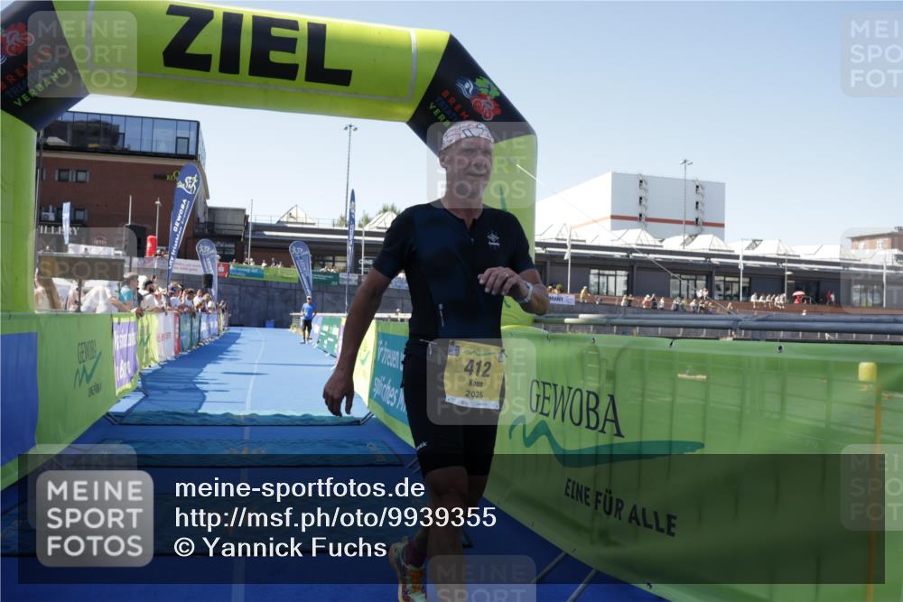 09.08.2026 - GEWOBA Citytriathlon Bremen Yannick Fuchs http://msf.ph/oto/9939355 09.08.2026 11:48:31 Ziel 412 meine-sportfotos.de