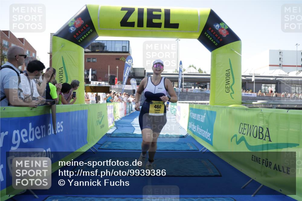 09.08.2026 - GEWOBA Citytriathlon Bremen Yannick Fuchs http://msf.ph/oto/9939386 09.08.2026 11:48:49 Ziel 460, 499 meine-sportfotos.de