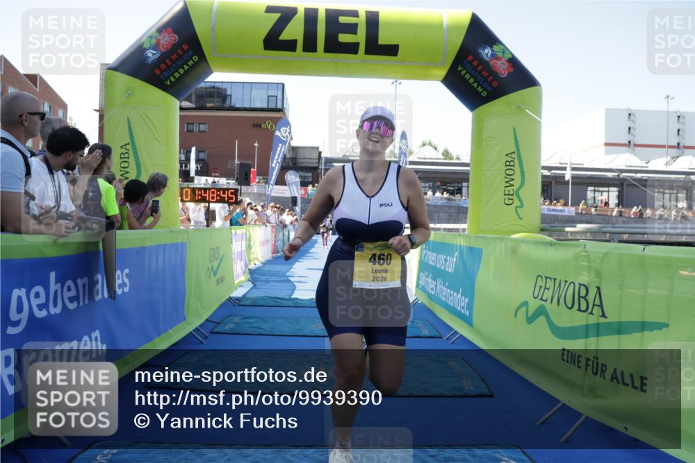 09.08.2026 - GEWOBA Citytriathlon Bremen Yannick Fuchs http://msf.ph/oto/9939390 09.08.2026 11:48:49 Ziel 460, 499 meine-sportfotos.de