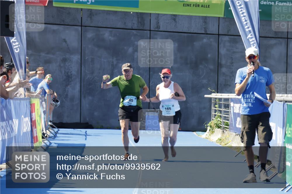 09.08.2026 - GEWOBA Citytriathlon Bremen Yannick Fuchs http://msf.ph/oto/9939562 09.08.2026 11:50:54 Ziel  meine-sportfotos.de