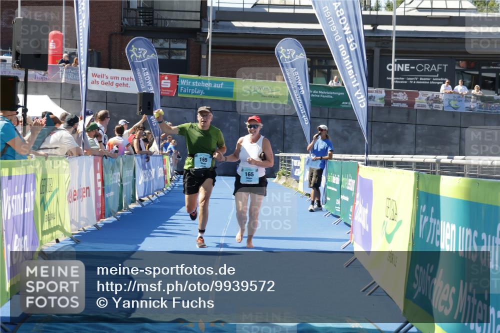09.08.2026 - GEWOBA Citytriathlon Bremen Yannick Fuchs http://msf.ph/oto/9939572 09.08.2026 11:50:59 Ziel 165 meine-sportfotos.de