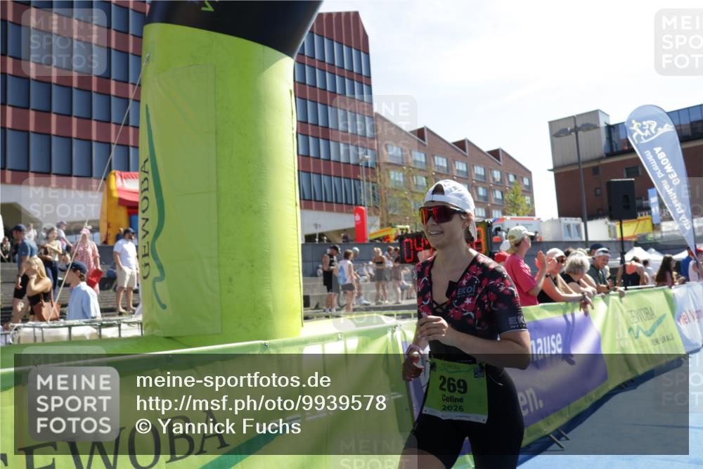 09.08.2026 - GEWOBA Citytriathlon Bremen Yannick Fuchs http://msf.ph/oto/9939578 09.08.2026 15:33:01 Ziel 269 meine-sportfotos.de